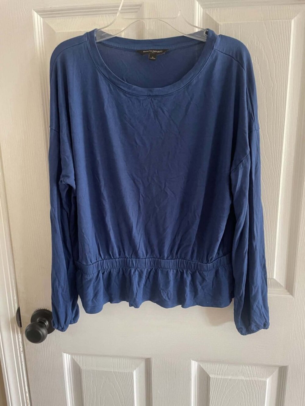 Banana Republic Women's Blue Long Sleeved Top Shirt S Small Like New